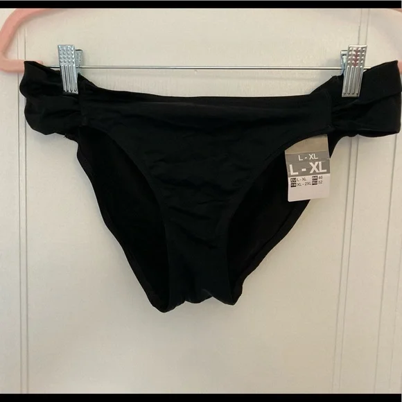 NWT, Decathlon, Bikini Bottom, M/L - Picture 3 of 10